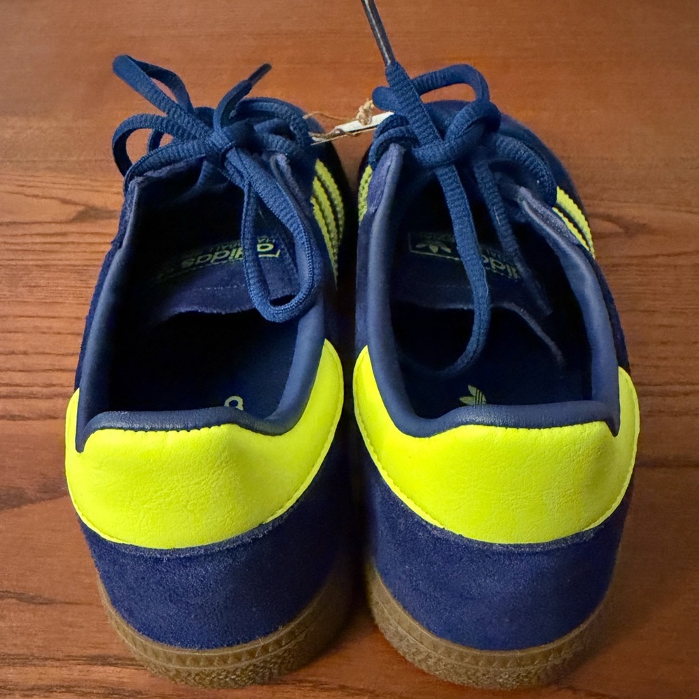 Adidas Originals Handball Spezial Shoes - Picture 5 of 6